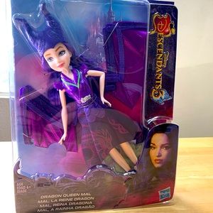 Disney Descendants 3 Dragon Queen Mal 11-Inch